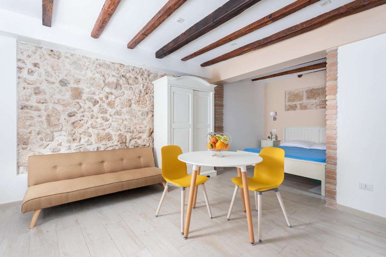 Carmencita Apartment Альгеро Экстерьер фото